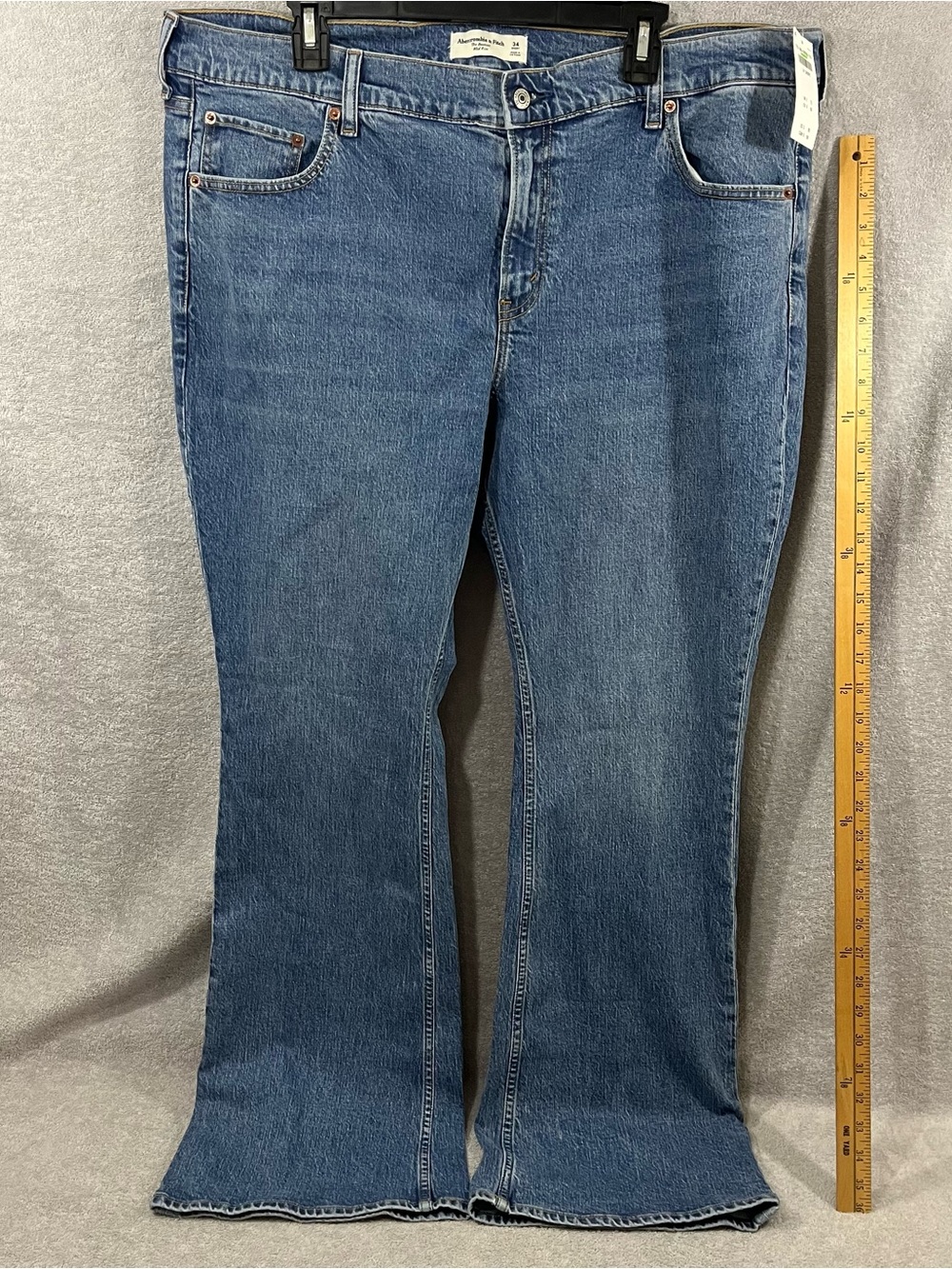 Abercrombie & Fitch Bootcut Jeans Womens 34 Short light Wash Mid Rise Stretch NW